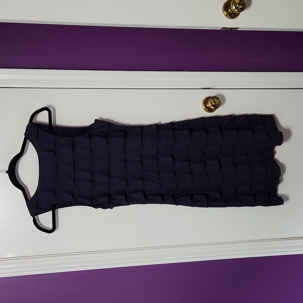 Dress - Picture 2 of 5